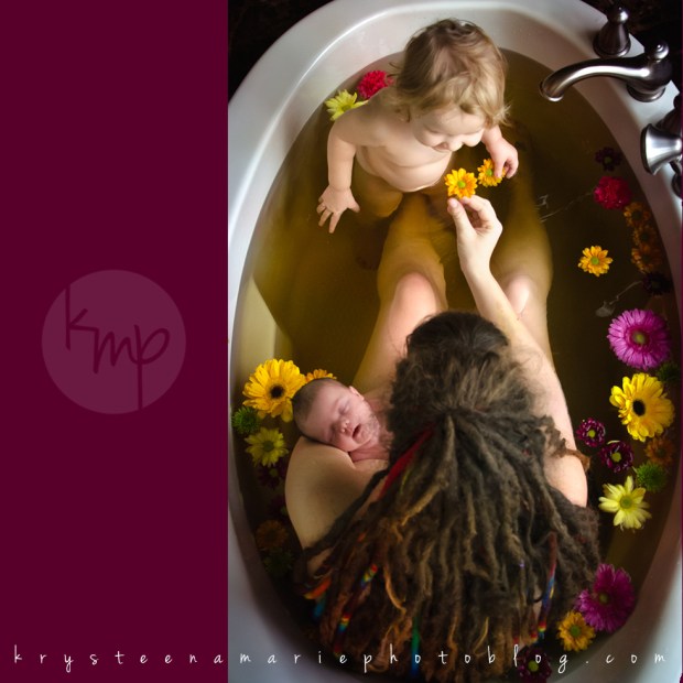 Krysteena Marie Photography | beautiful newborn session, herbal bath with mom and big sister
